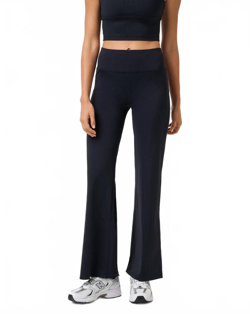 NEW TRAVISMATHEW moveknit bonded pant in black